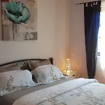 Miranda Apartment *