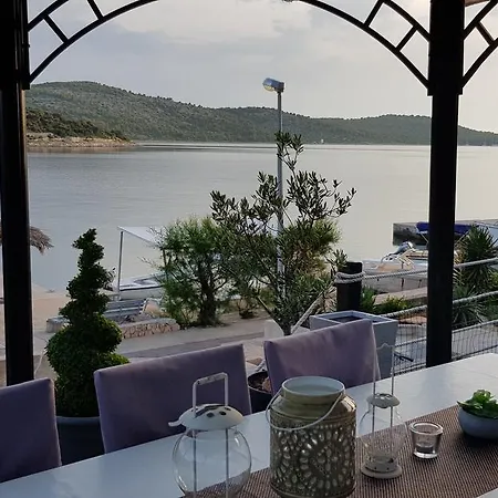 Miranda Apartmán Kaprije