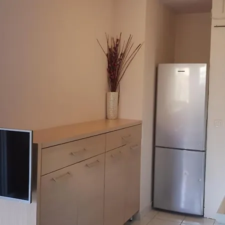 Apartment Miranda Kaprije